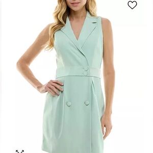 City Studio Light Green Sleeveless Mini Dress